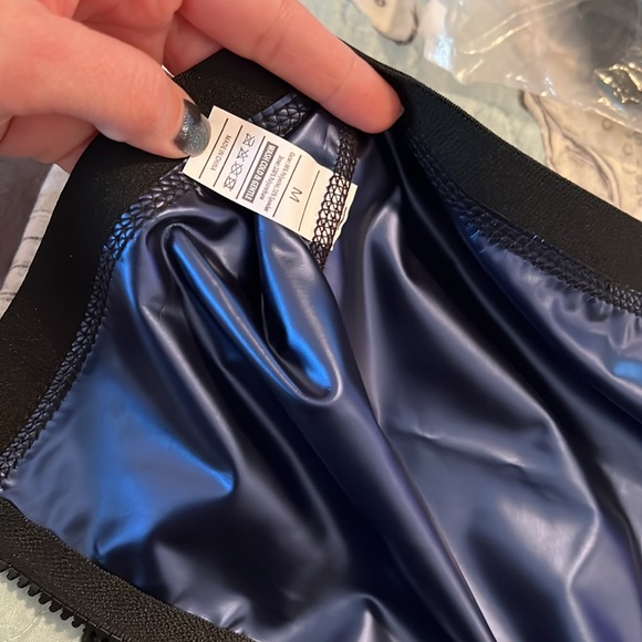 NEW is bag! 2 Sweat Exercise Belly Bands - Picture 2 of 5